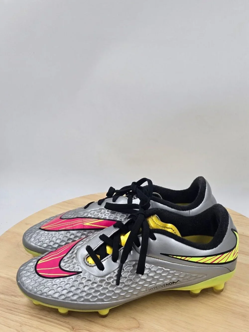 Nike Hypervenom Phelon Premium FG Soccer Cleats Youth Size 4y 677589-069 shoes